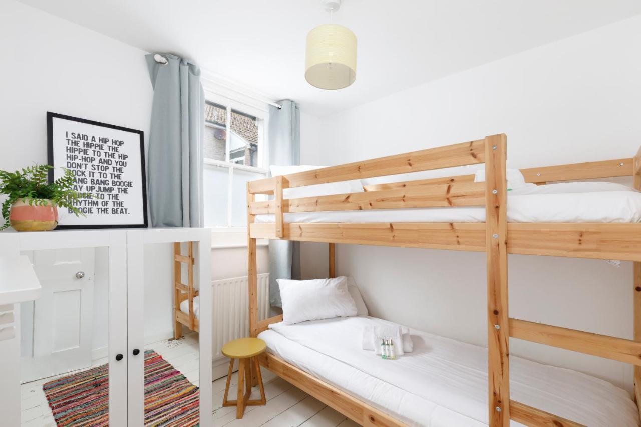 Central Quiet Cottage. Walk To Shops, Bars & Beach برايتون المظهر الخارجي الصورة